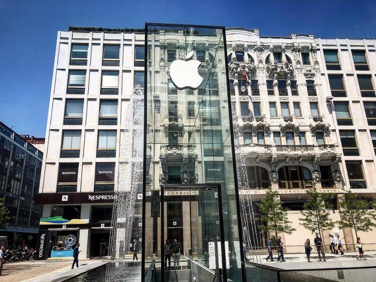 apple store milano