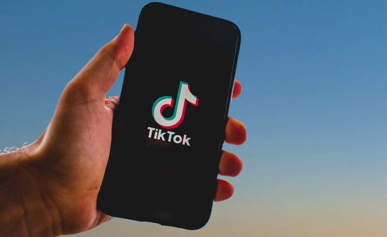 boccoli capelli termosifone tiktok