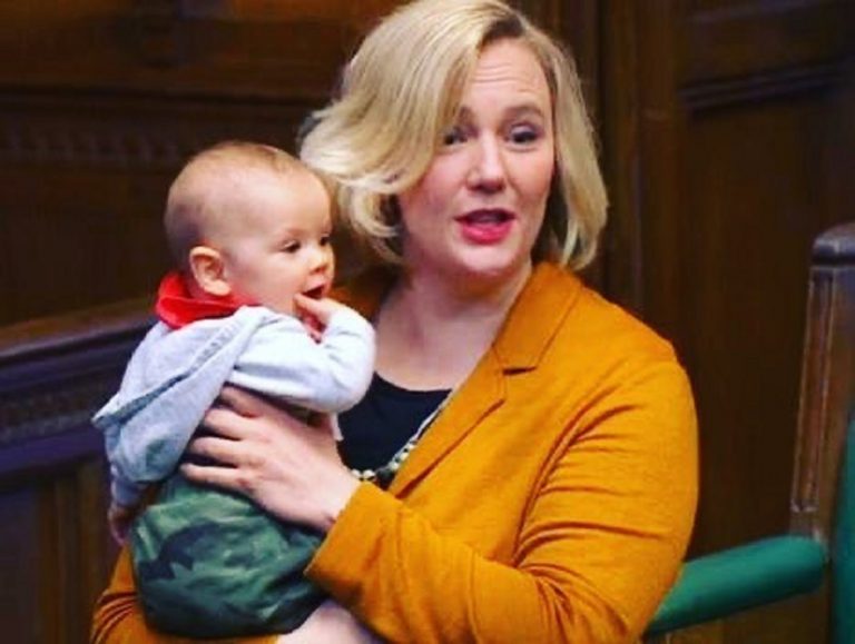 stella creasy chi è