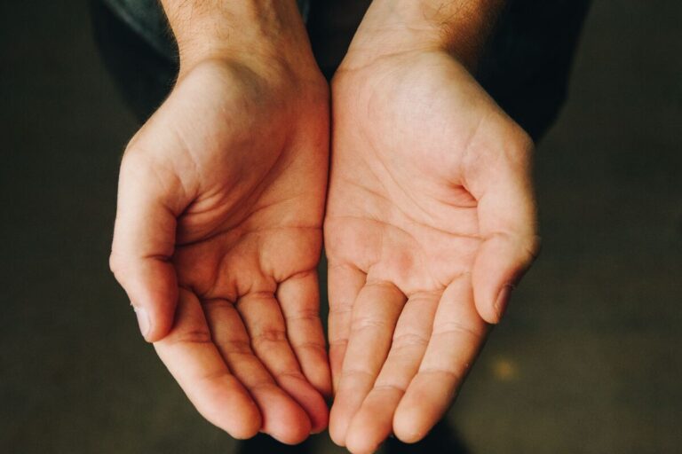 Come conoscere il futuro nel palmo della mano.