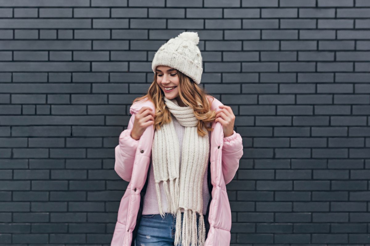 Cappotto in lana donna: i colori dell’inverno 2025