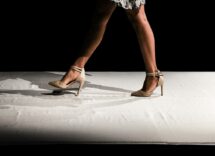 La sfilata Schiaparelli haute couture 2024 omaggia la fenice