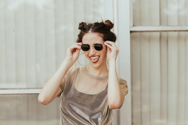 Capelli, il ritorno degli Space Buns: tutto sull'acconciatura spaziale tornata di moda