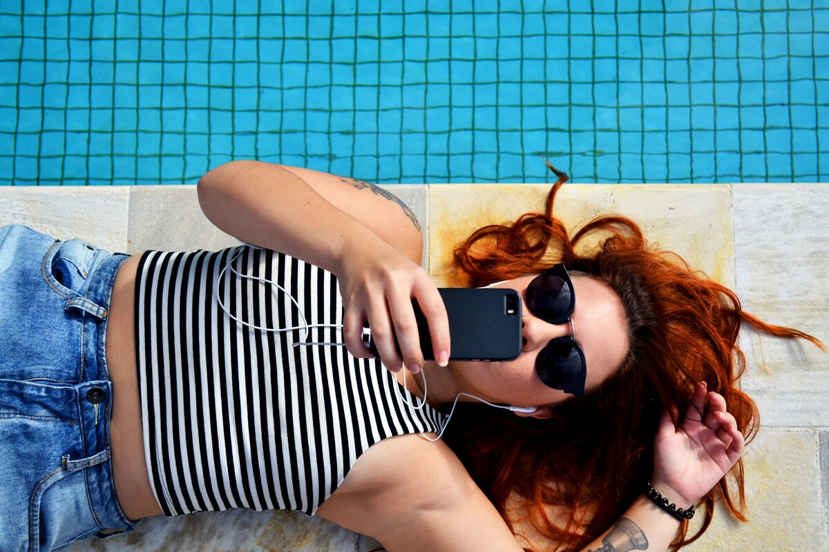 Estate, ecco come fare digital detox in vacanza: consigli utili